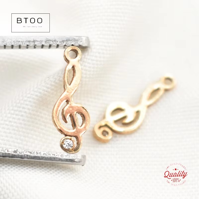Ciondoli con note musicali in  - Jewelry Making Notes recensione e prezzo